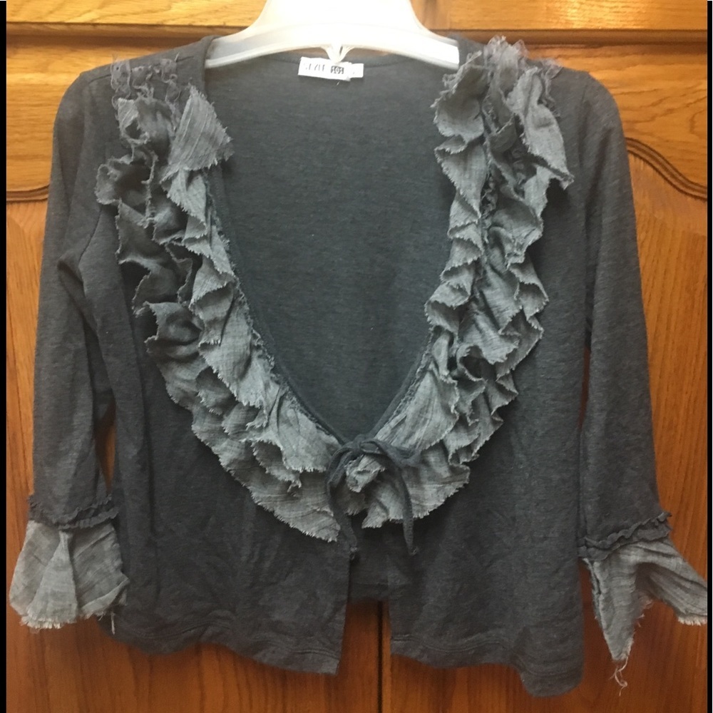 Ruffle crop cardigan